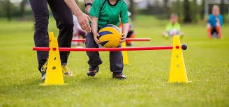 纽约大都会任命卡洛斯·门多萨为新任主帅，寻求在金元时代后的新平衡